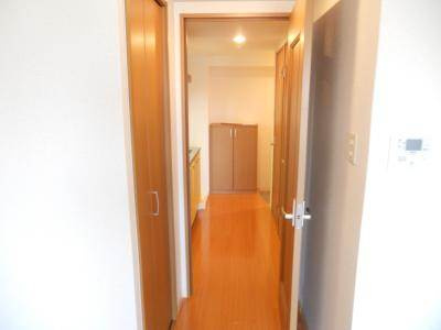 ウインドベル二条駅の内装|廊下