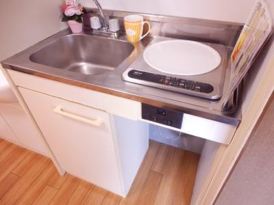 清和マンションのキッチン|ＩＨキッチン