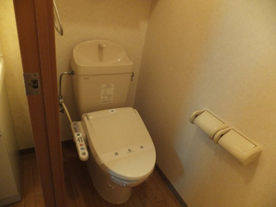 【トイレ】 | ブルームT | ゆったりとした空間のトイレです