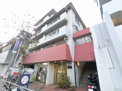 【外観】 | ニュー磯子マンション | 総戸数１４戸、１９８０年７月築、管理人は巡回勤務につき管理体制良好です♪