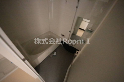 【浴室】 | ロイヤルパークス桃坂 | お風呂です