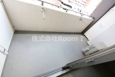 【バルコニー】 | ロイヤルパークス桃坂 | バルコニーからの眺めを楽しみながら食事をしませんか