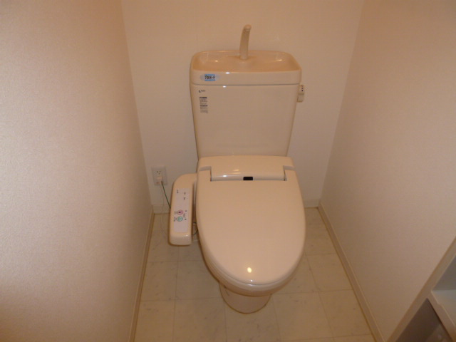 エクリールＢのトイレ|ウォシュレット