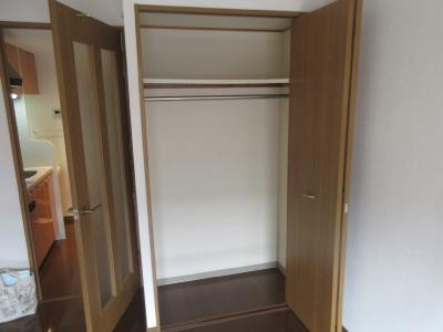 プレサンス京都神宮道の収納|クローゼット