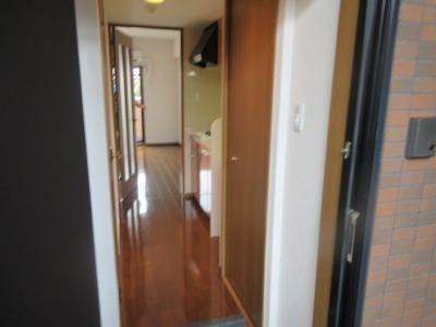 プレサンス京都神宮道の内装|玄関から～