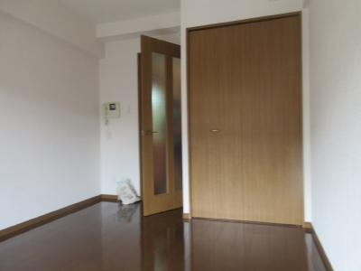 プレサンス京都神宮道の寝室|洋室