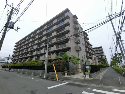 【外観】 | クリオ新横浜北壱番館 | 総戸数８７戸、１９９８年２月築、管理人は日勤勤務につき管理体制良好です♪