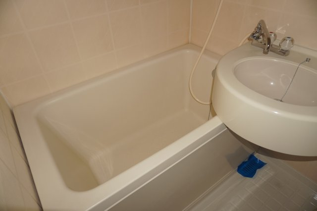 仲介手数料0！！ネオ・ウィスタリア1の浴室