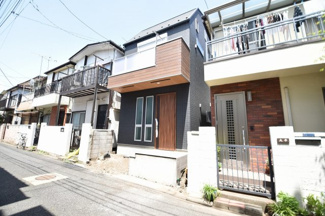 【外観】 | 現地見学や資料請求などお気軽にお問合わせ下さい。
周辺環境とあわせて現地ご案内致します。