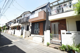 【外観】 | 現地見学や資料請求などお気軽にお問合わせ下さい。
周辺環境とあわせて現地ご案内致します。