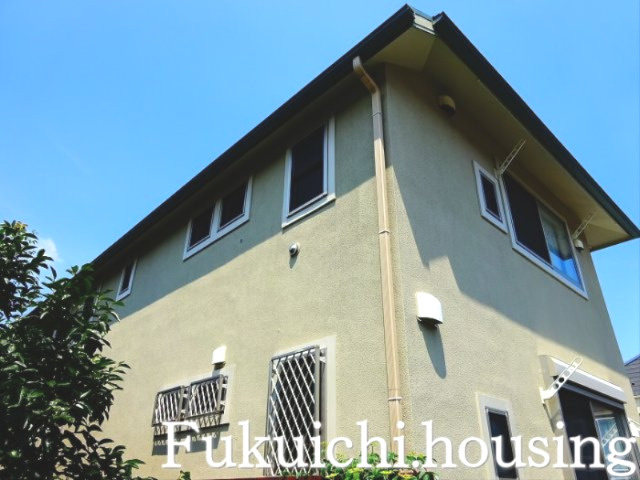 コーナス　コウサの外観