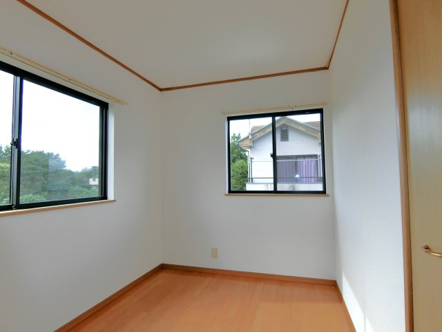 茂原市千町3394戸建の洋室