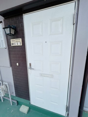 サンシティーひまわりの玄関