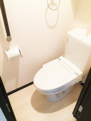 【トイレ】 | ヒカリ