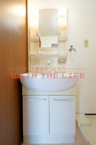 内野ハイツ【キャッシュバック対象物件】の独立洗面台|朝の身支度には欠かせない独立洗面化粧台