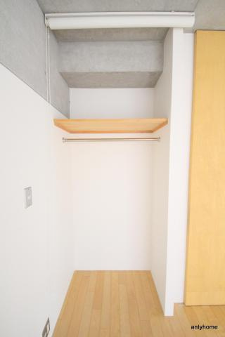 ラフィーネアズマ　仲介手数料無料の収納