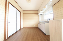 マンション春の画像