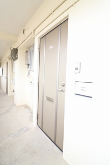 【玄関】 | マンション春