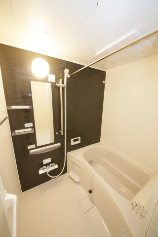 エスペランサ旭A棟の浴室