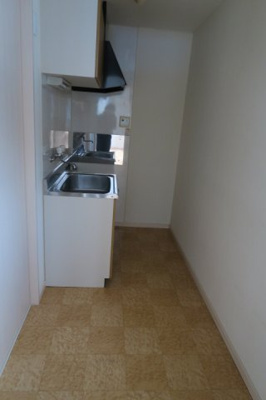 【収納】 | ビバリー春日山B棟 | 廊下横の収納です。