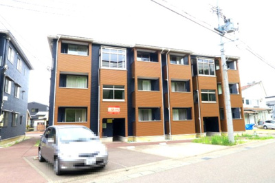 【外観】 | ビバリー春日山B棟 | 外観もきれいです