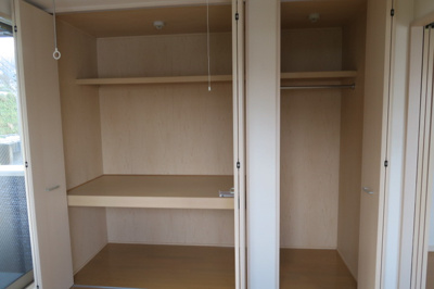 【収納】 | ビバリー春日山B棟 | 洋室4.5帖です。収納たっぷりです。