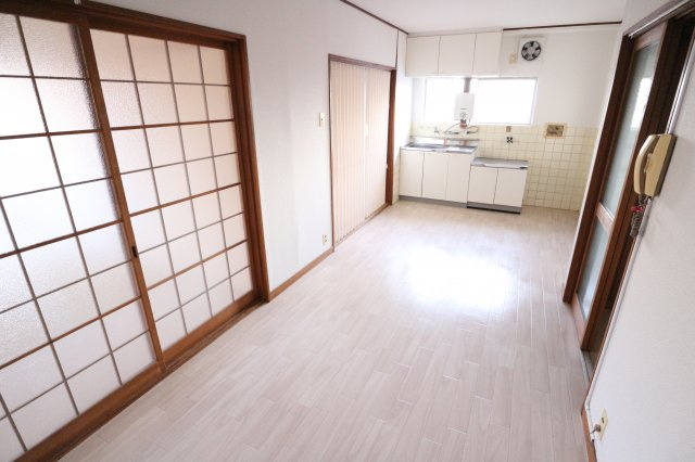 中西マンションの内装