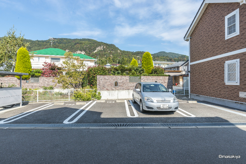 カーサ・ソレアード　Bの駐車場|駐車場　2台可能です。