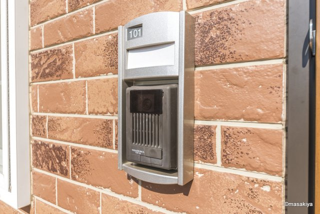 カーサ・ソレアード　Bのエントランス