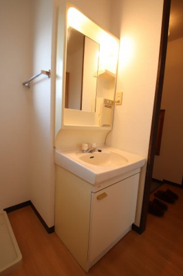 【独立洗面台】 | サワーハイツ萩原天神