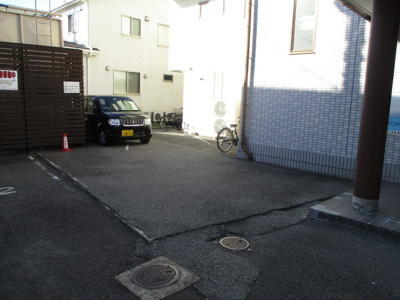 【駐車場】 | サワーハイツ萩原天神