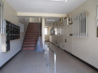 【エントランス】