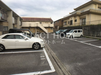【駐車場】 | 駐車場に車を止められます