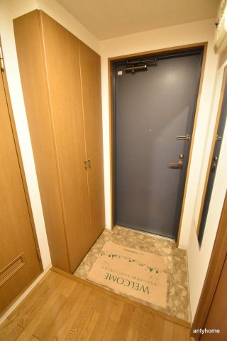 シャトレー新大阪の玄関