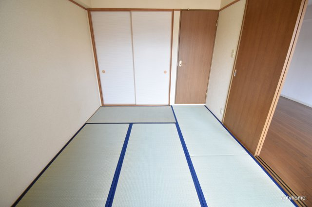 シャトレー新大阪の和室
