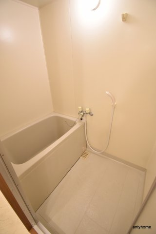 シャトレー新大阪の浴室