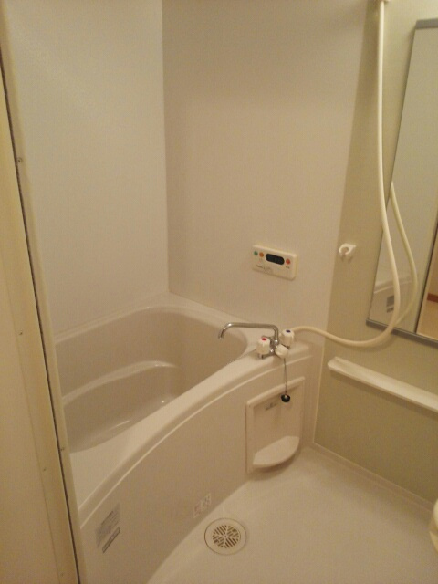 レジデンス細野Ⅰの浴室