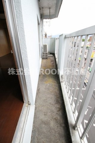 丸久第10ビルのバルコニー