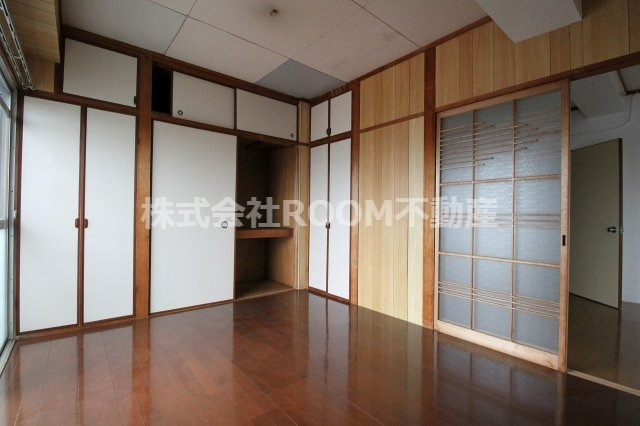 丸久第10ビルの洋室
