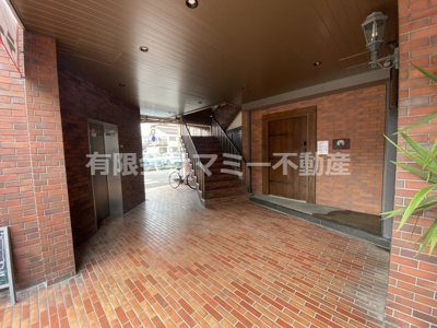 【エントランス】 | 西浦1丁目店舗R