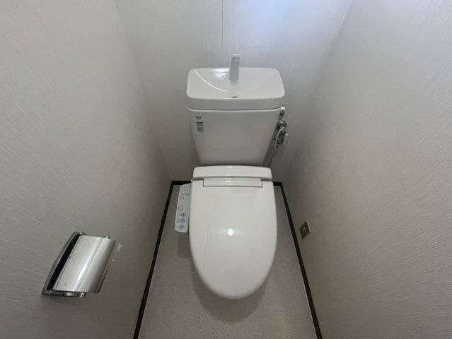 関谷ハイツのトイレ|関谷ハイツ