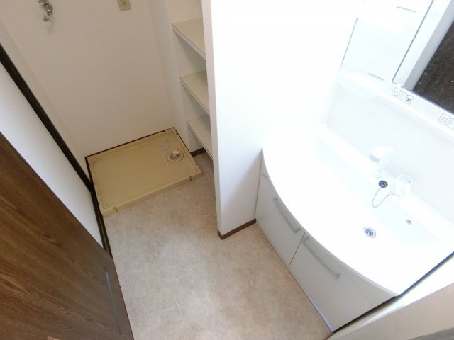 サンパレス21泉北の洗面所|同マンション別部屋