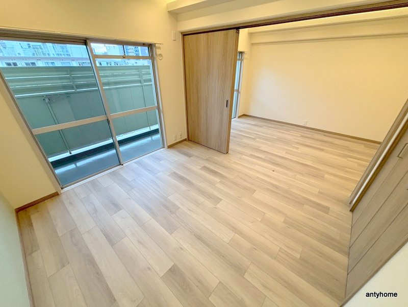 エバービューハイツ　仲介手数料無料の寝室