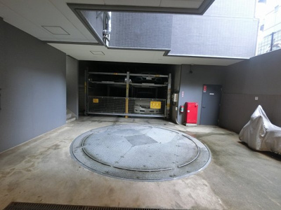 【駐車場】 | ビッグヴァン新横浜 | 機械式駐車場です。