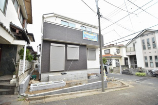 【外観】 | 現地見学や資料請求などお気軽にお問合わせ下さい。
周辺環境とあわせて現地ご案内致します。