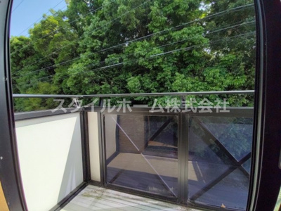 【バルコニー】 | グレイスヴィラ Ｂ棟 | 落ち着いた時間を過ごせるバルコニーです