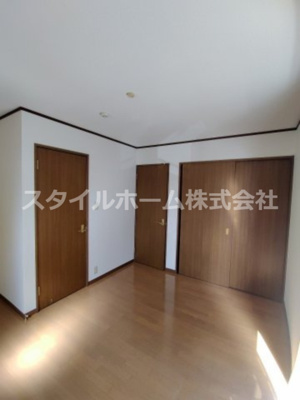 【寝室】 | グレイスヴィラ Ｂ棟 | ゆとりの広さです