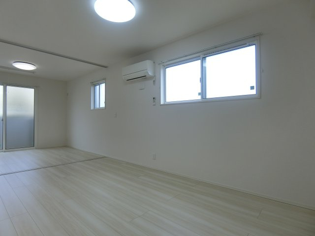 Eterno de sage(エテルノデサージュ)の居間・リビング