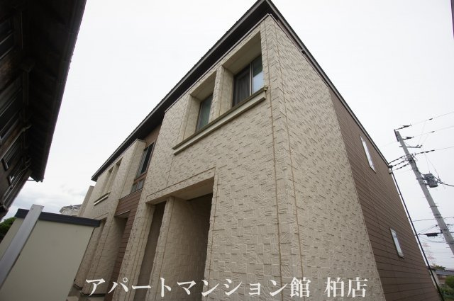 グランの外観