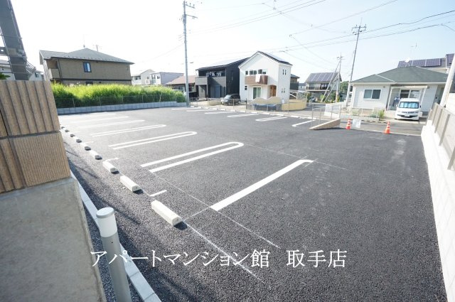 マリーヒルズJゆめみ野の駐車場